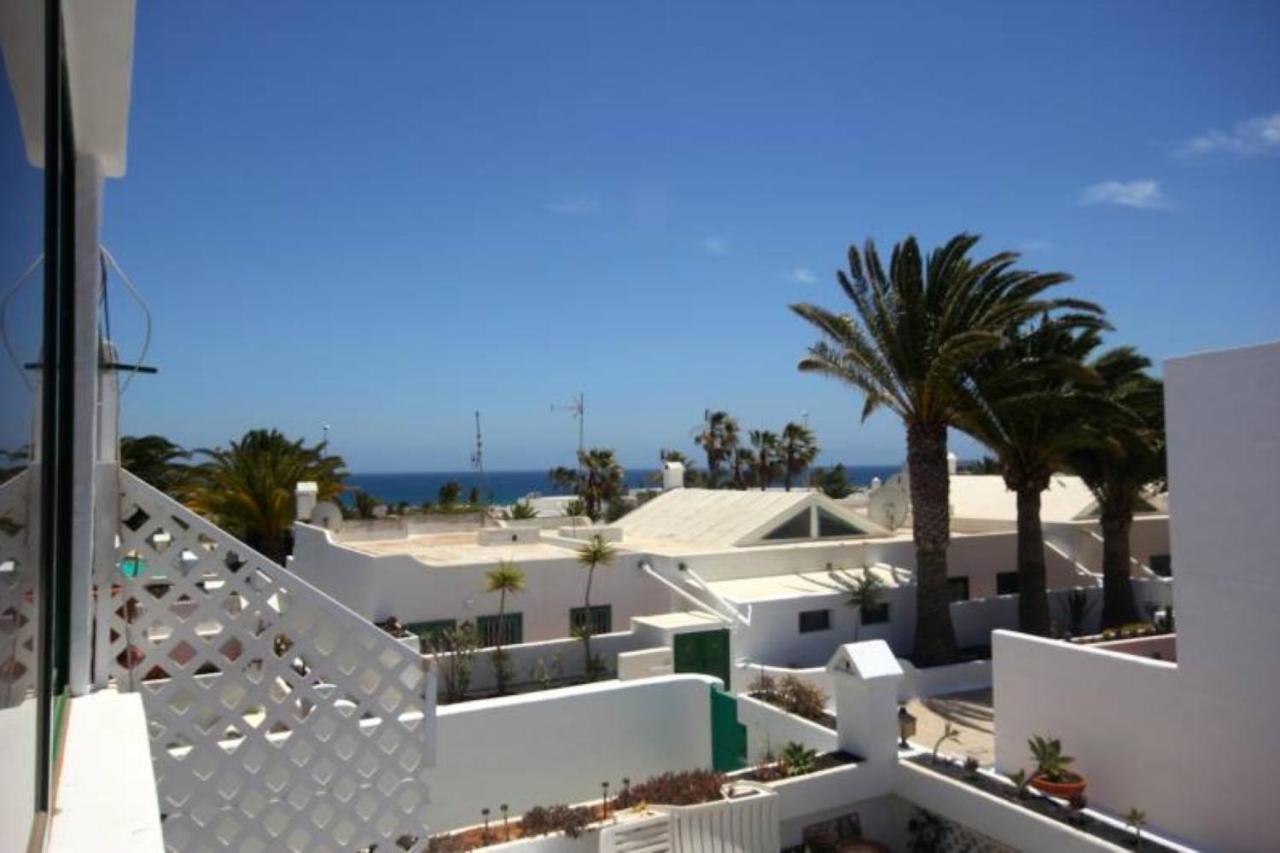Casa Playa Los Pocillos In Puerto Del Carmen Puerto del Carmen  Exterior photo